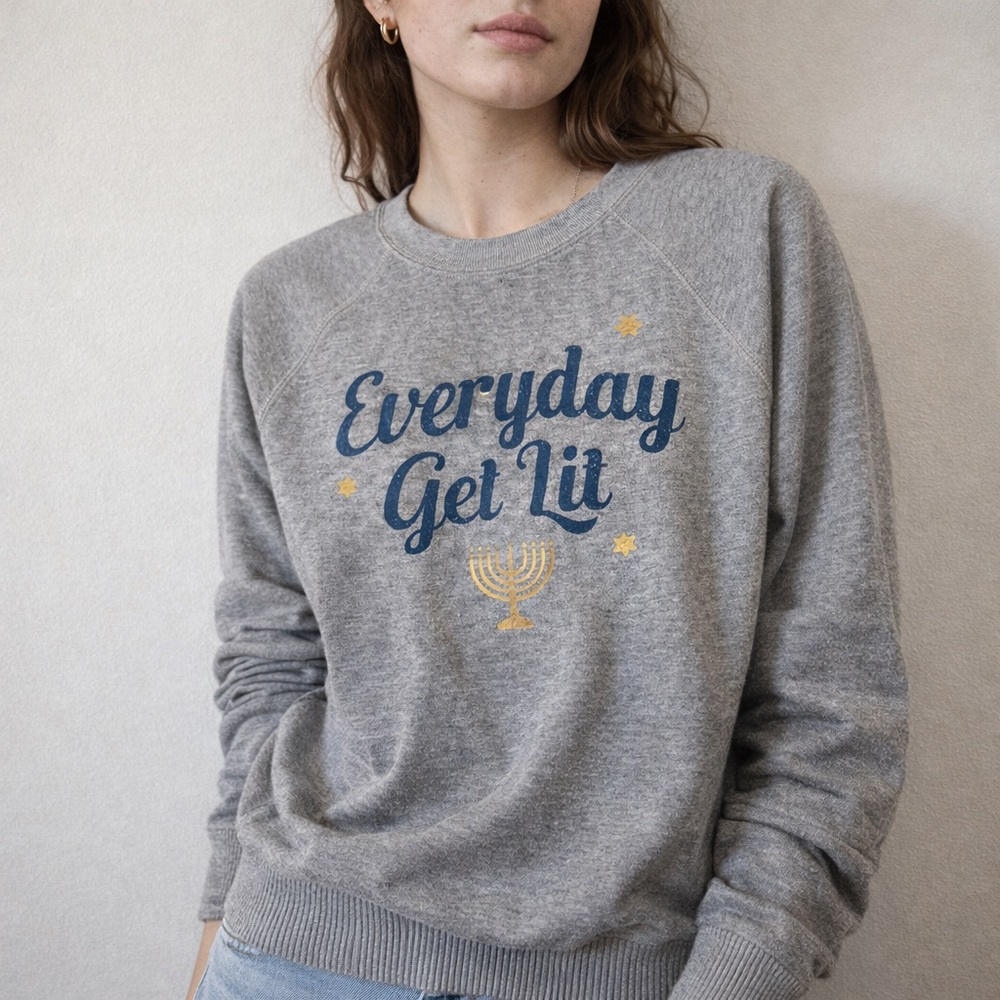 Wildfox Gray Hanukkah Cozy Girl Sweater Everyday Get Lit Menorah Graphic Large